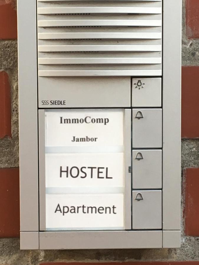 Dormitorium Kaarst Wohnraum Auf Zeitホステル エクステリア 写真